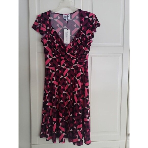 Leota Dresses & Skirts - Leota Petite Flutter Sleeve Dress Pink Pinwheel Fandango - Petite SMALL - NEW